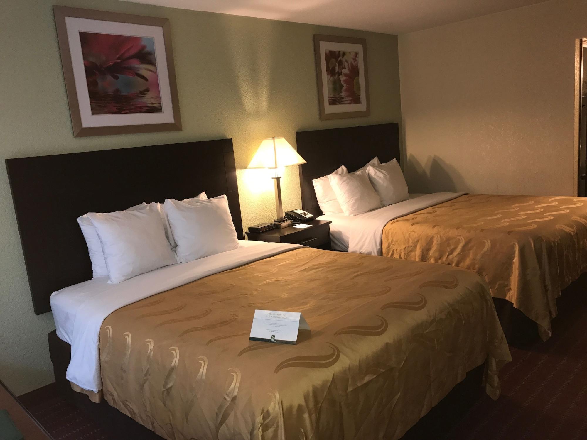 Quality Inn Huntingburg Extérieur photo