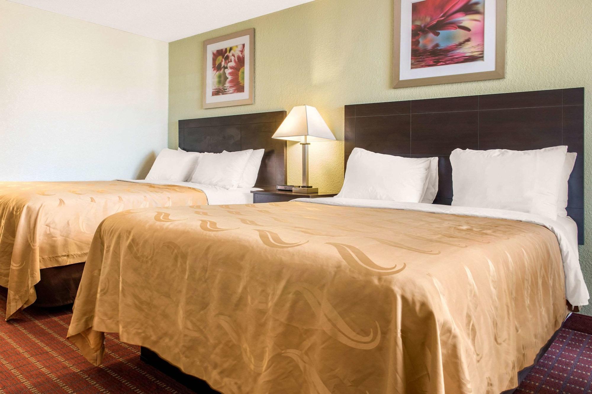 Quality Inn Huntingburg Extérieur photo