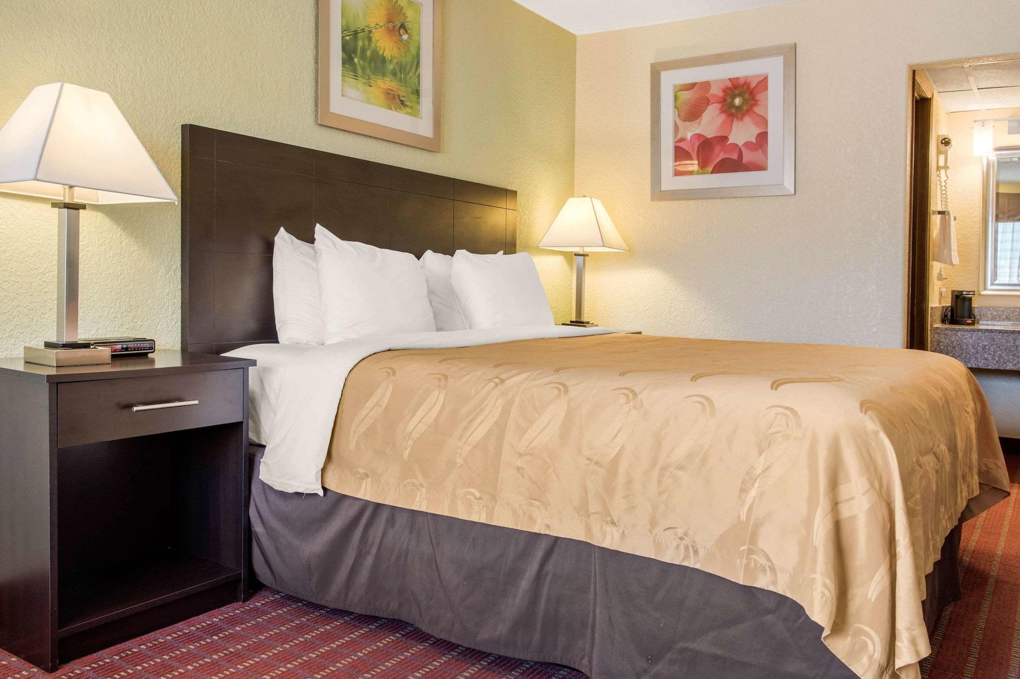 Quality Inn Huntingburg Extérieur photo